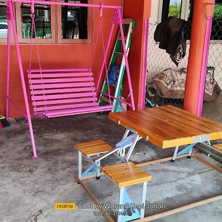 Homestay D' Tengah Bandar Kuala Rompin Eksteriør bilde
